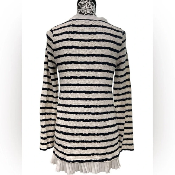 ANTHROPOLOGIE Postage Stamp top - Picture 2 of 14